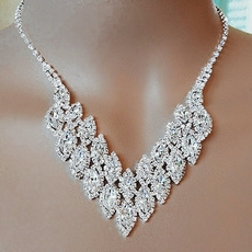 Excite All Clear Jewelry Set